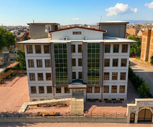 Hafız Kız İmam Hatip Lisesi