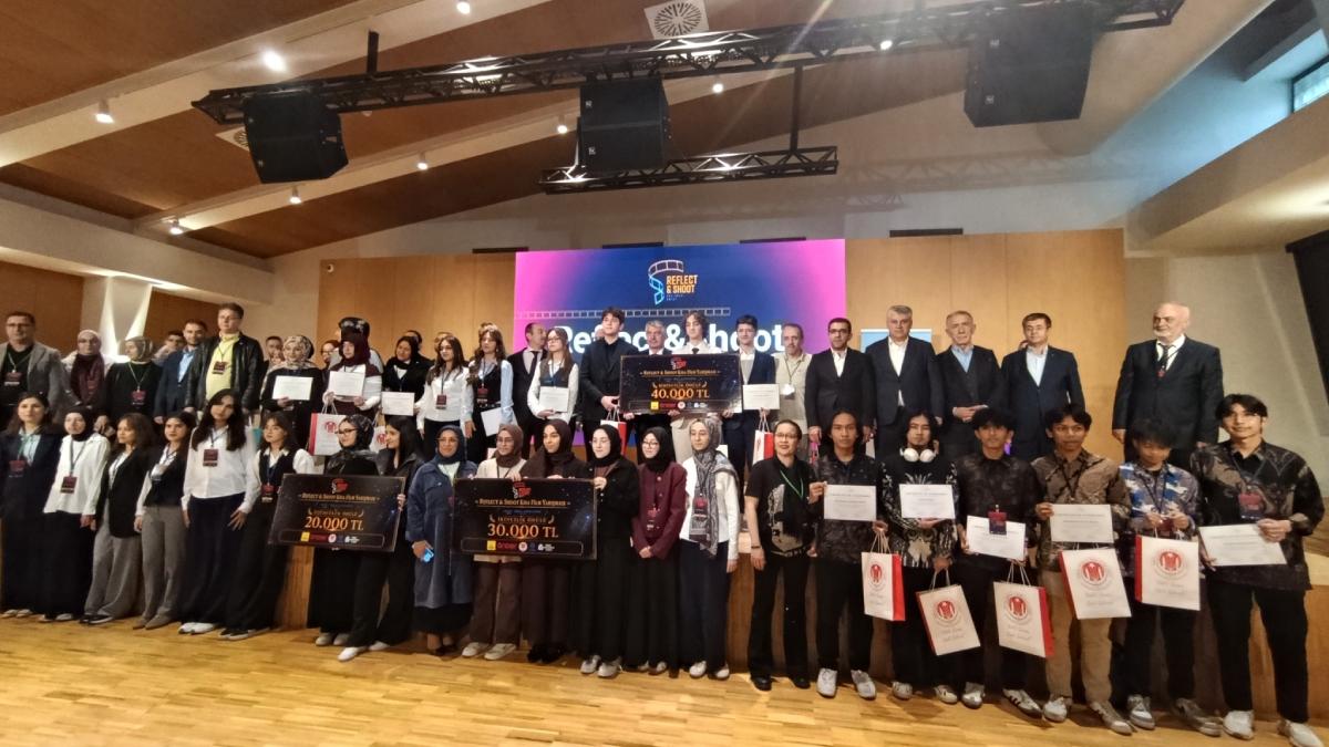Konya Anadolu İhl Koordinatörlüğünde Liseler Arası "Kısa Film" Yarışması Düzenlendi.