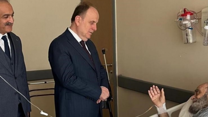 AK PARTİ KONYA MİLLETVEKİLİ SAYIN MEHMET BAYKAN DR.AHMET BALTACI HOCAMIZI HASTANEDE ZİYARET ETTİ